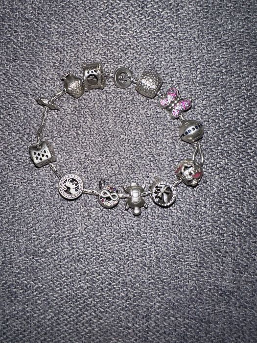 Bratara Pandora 13 charmuri