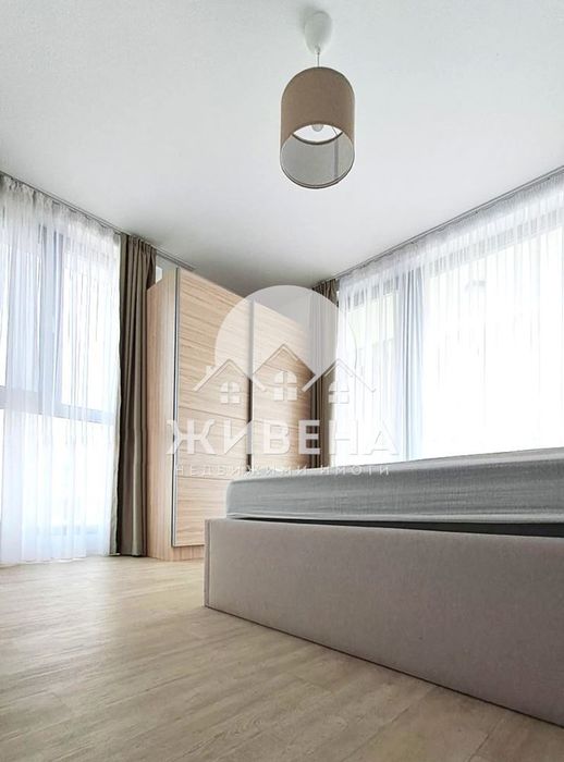 Дава се под наем Четиристаен апартамент в к.к. Св.Св. Константин и Елена - 170 кв.м за 1400 € - Снимка #11