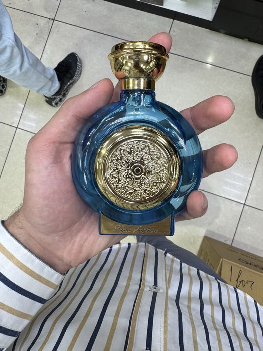 Aqua Sapphire  Boadicea the Victorious