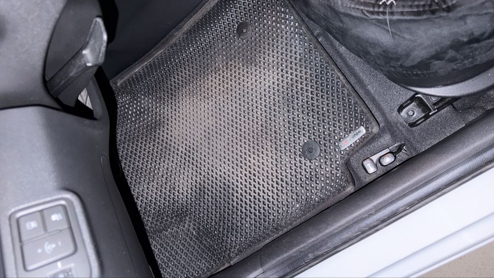 Eva полики Hyundai Tucson  комплект