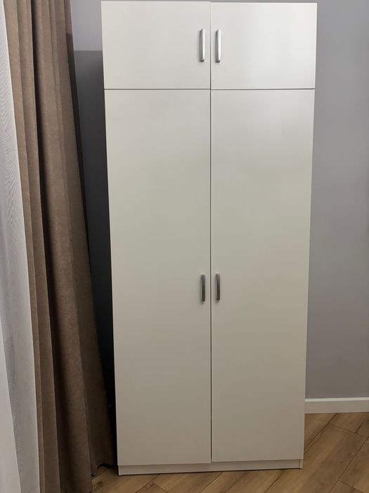 Продам плательный шкаф