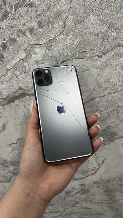 iPhone 11 pro max 75 акб 64гб