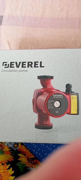 Продается циркуляционный насос Everel 25/80