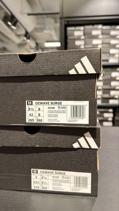 Adidas Ozwave Surge originali la cutie ( marimi 42 si 42.2/3 )
