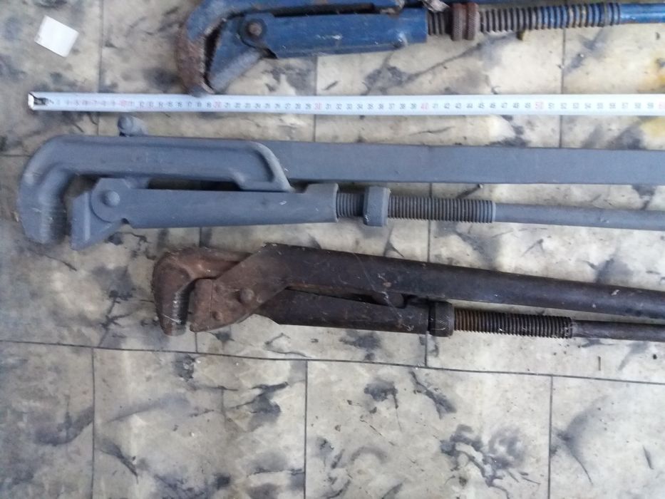 Раздвижни и Водопроводни ключове