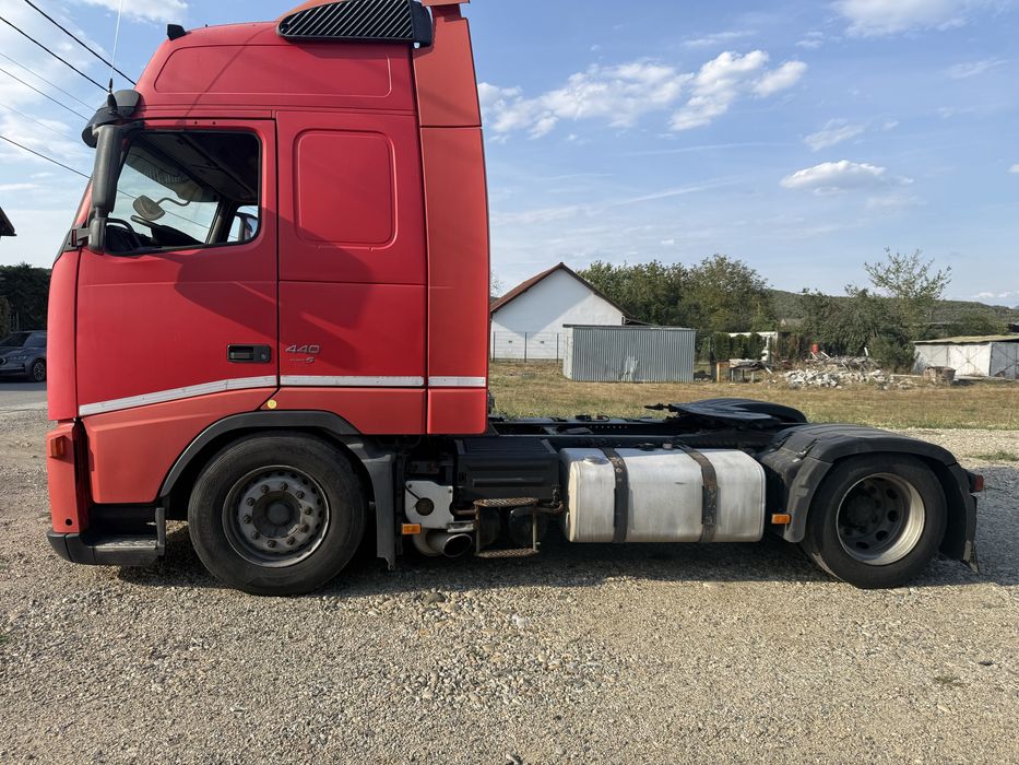 Volvo 440 euro5 2008