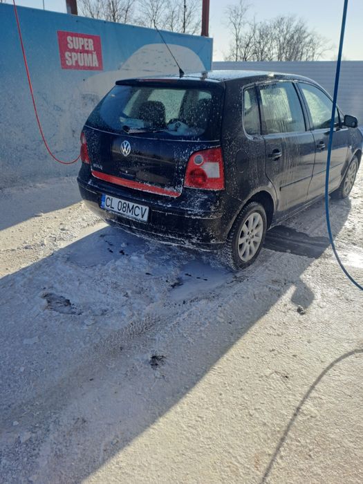 Vand VW Polo 9n 2004 1.4 benzina