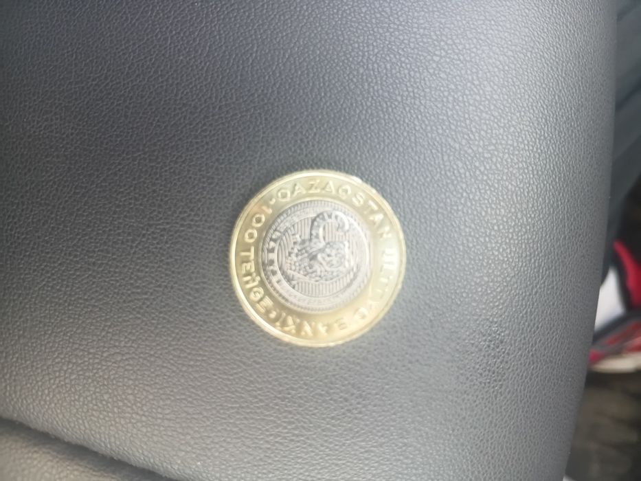 Продам монеты КР