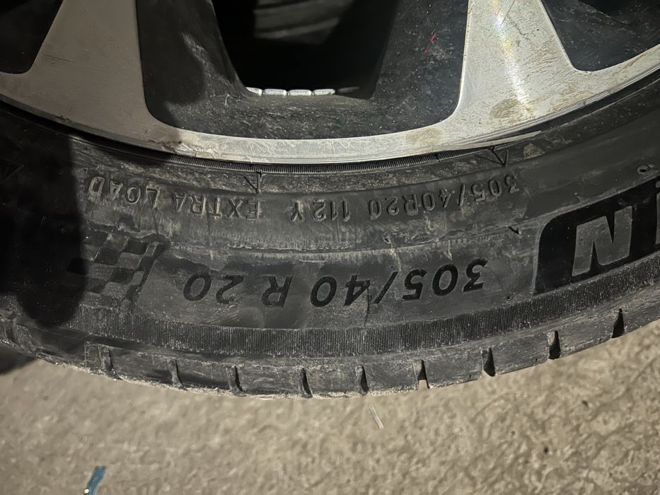 Продам колеса в сборе BMW