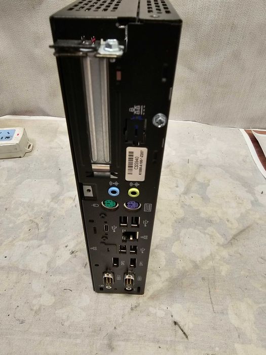 Mini PC Thin Client Fujitsu FUTRO S9010 – Fanless, Consum Redus Intel Pentium Quad-Core  8 GB RAM  64 GB SSD M.2 SATA