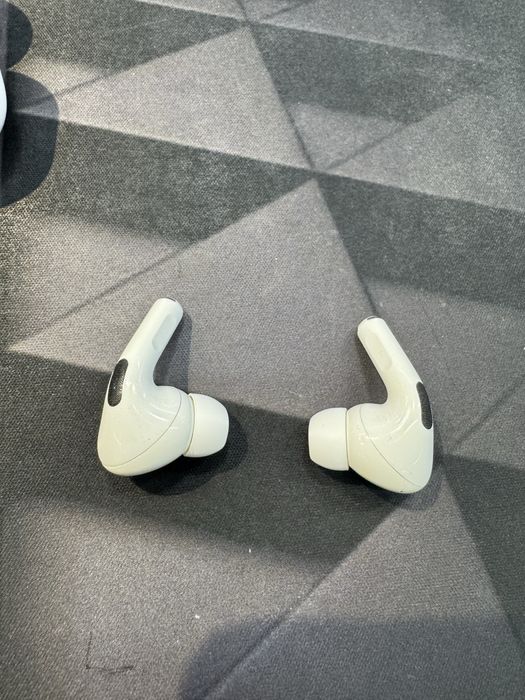 Airpods pro Lighting