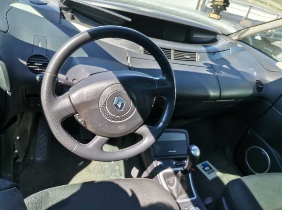 Renault Espace IV/ Рено Еспейс 4 2.2 139к.с. 2007г. на части