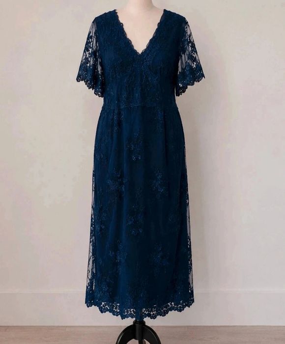 Rochie bleumarin făcută la comanda