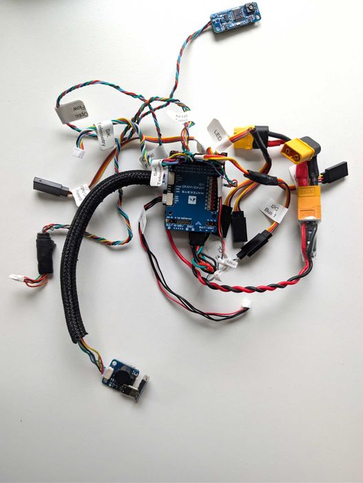 Componente Drone/Wing/Rover Pixhawk: Matek H743 V3, TBS, Senzori (Noi)