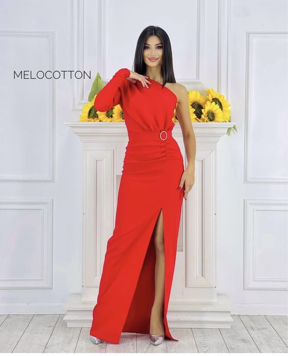 Продам платье