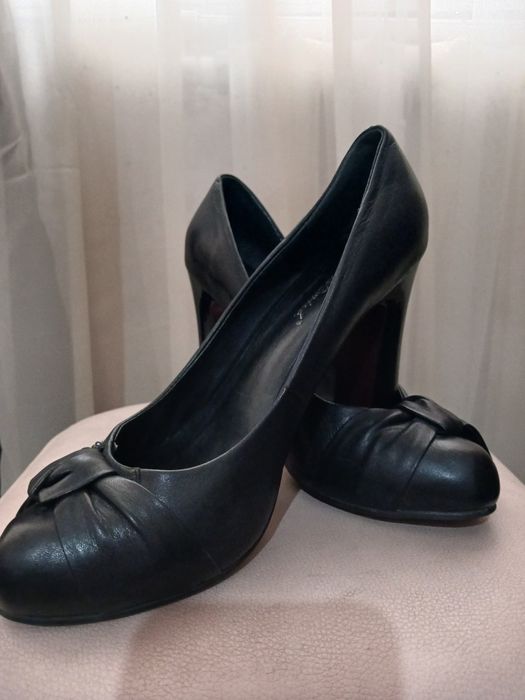 Кожаные туфли лодочка