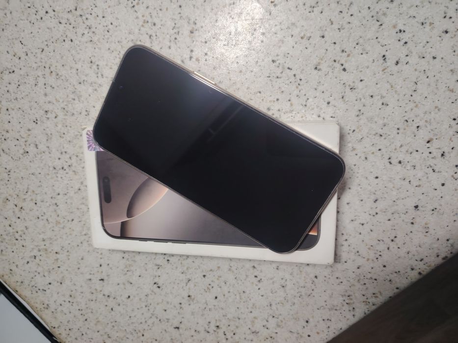 Айфон 16 про мах 256гб