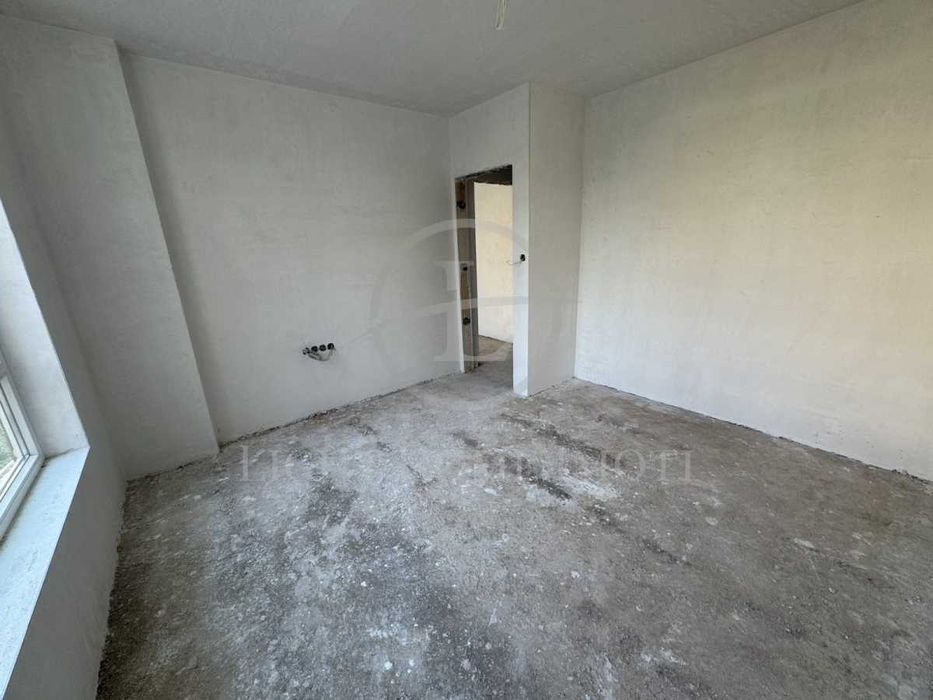 Продава се Тристаен апартамент в Пловдив, Кючук Париж - 97 кв.м за 714 €/кв.м - Снимка #8