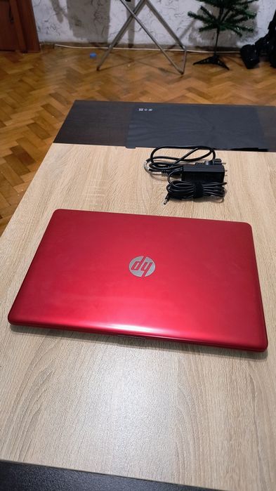 Лаптоп HP 15 – За работа, училище и мултимедия!