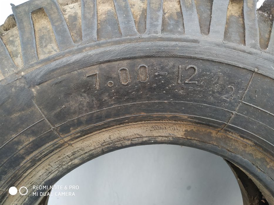 Продам резину на автокару