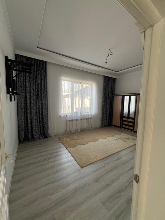 Дом за музеем!!!