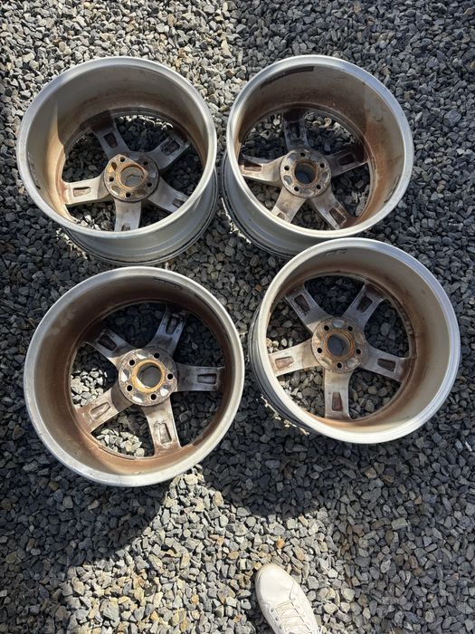 Jante DEZENT 17 5x108 Ford Volvo Peugeot Citroen Renault 7.5J ET40