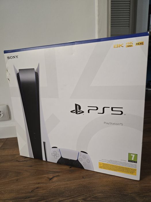 Vând PlayStation 5 (PS5) Disc + controller + cutie + jocuri