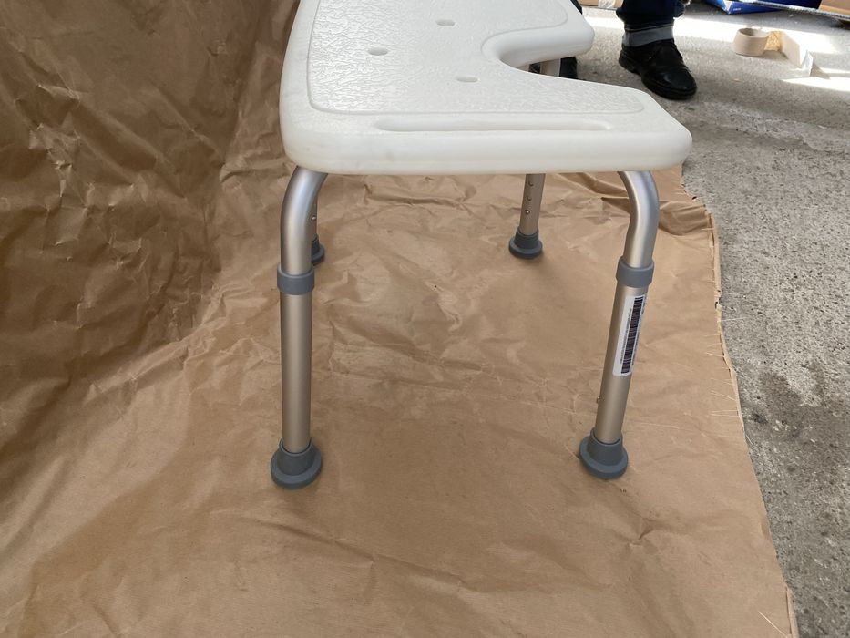 Scaun baie/ dus cu decupatie