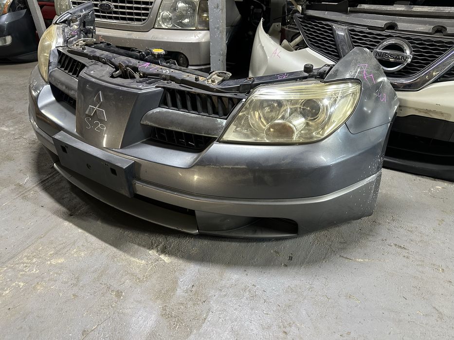 Ноускат Mitsubishi Outlander 1 Airtrek