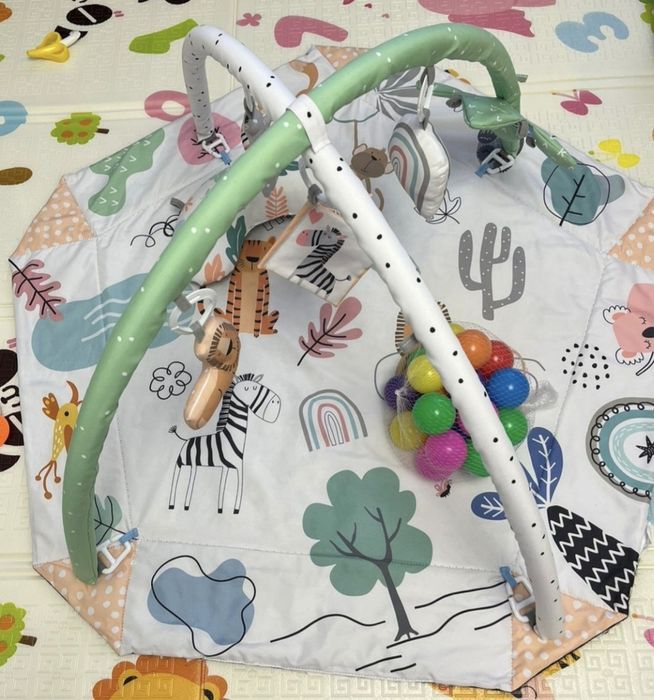 Продам игровой-развивающий коврик