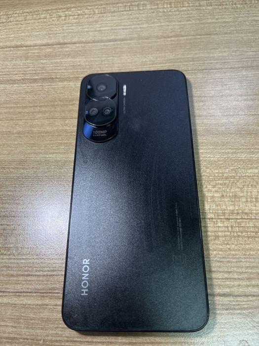 Продам смартфон Honor 90 lite