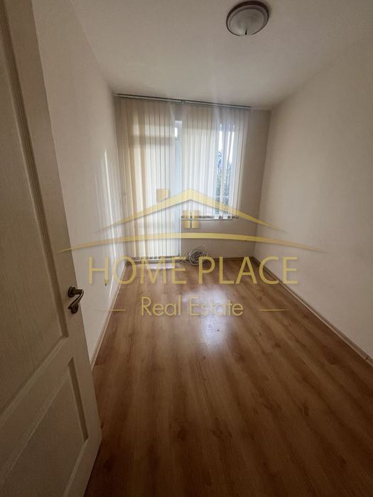 Дава се под наем Двустаен апартамент в Варна, Погреби - 55 кв.м за 204 € - Снимка #2