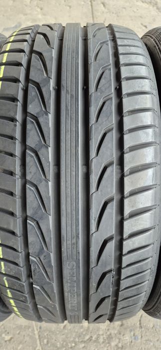 4 anvelope vara ca noi Semperit 255/35/20,dot 2024.Pretul este pe buc.