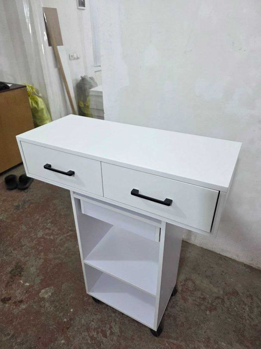 Навесная тумба ( консоль) универсальное решение для любого интерьера.