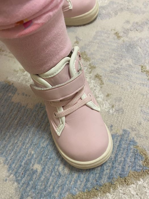 Ботинки для девочек, осень,НОВЫЙ, 22размера