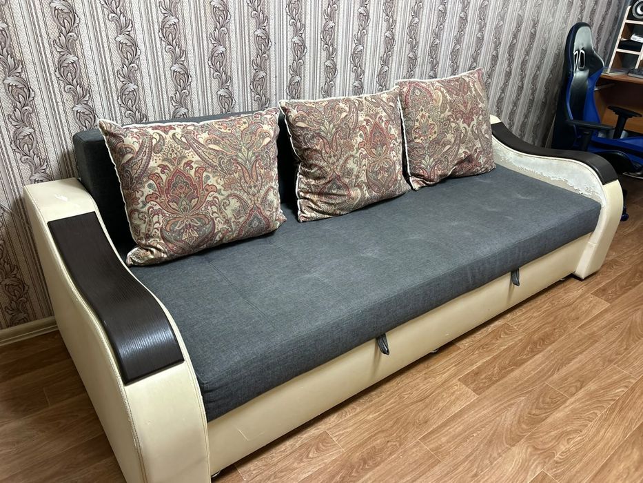 Продам диван и тахту
