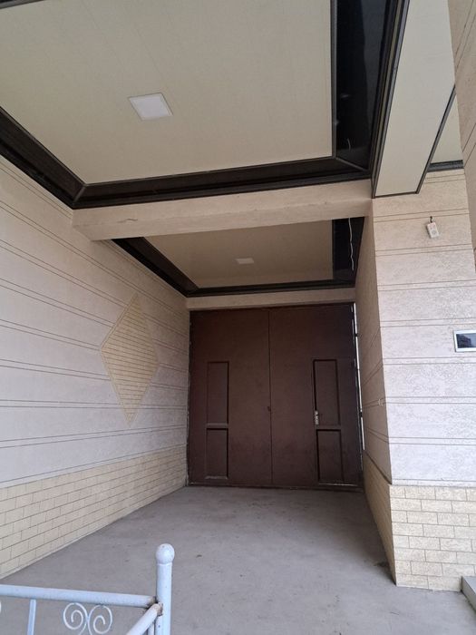 Toshkent vil Bardankol(Yangi Toshkent tum)6 sotix hovli 5xona+kladovka