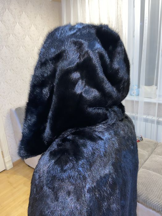 Норковая шуба продам