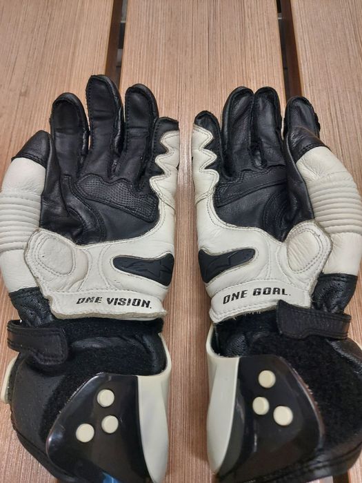 Моторъкавици Alpinestars GP PRO ОРИГИНАЛНИ размер М