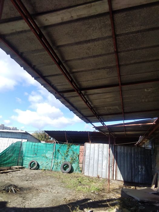 Дава се под наем Промишлена сграда в София, Ботунец - 250 кв.м за 300.9 € - Снимка #1