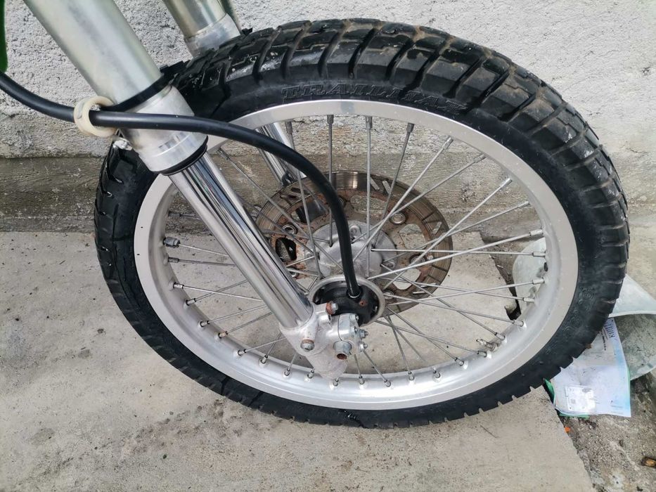 Само на части Kawasaki klx 650