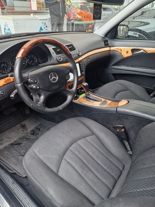 Mercedes E220 Elegance