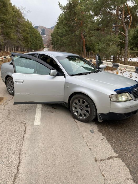 Продам машину Ауди А6