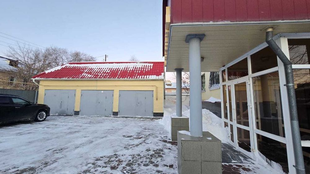 Отдельно стоящее здание.