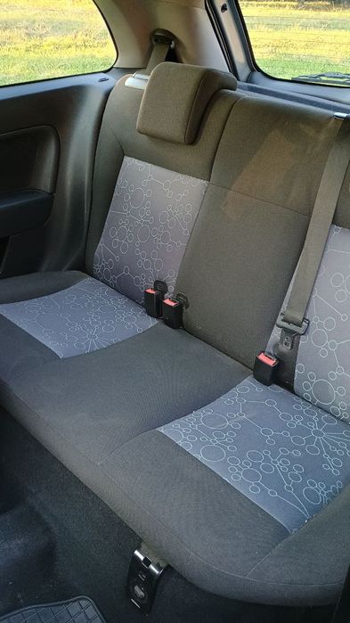 Ford fiesta бензин/газ