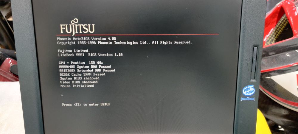 Ретро ноутбук Fujitsu life book 555T