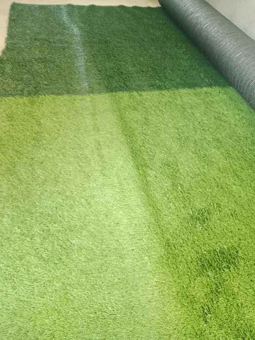 Искусственный газон suniy chim sifatni ustun ko'ruvchilar uchun