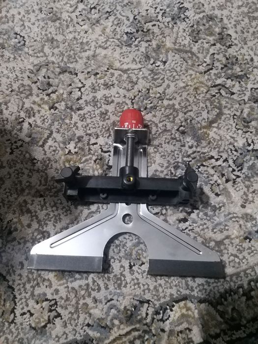 Продам фрезер crown