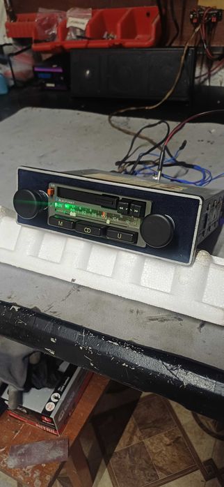 essen 21 blaupunkt plus bluetooh ( AM )