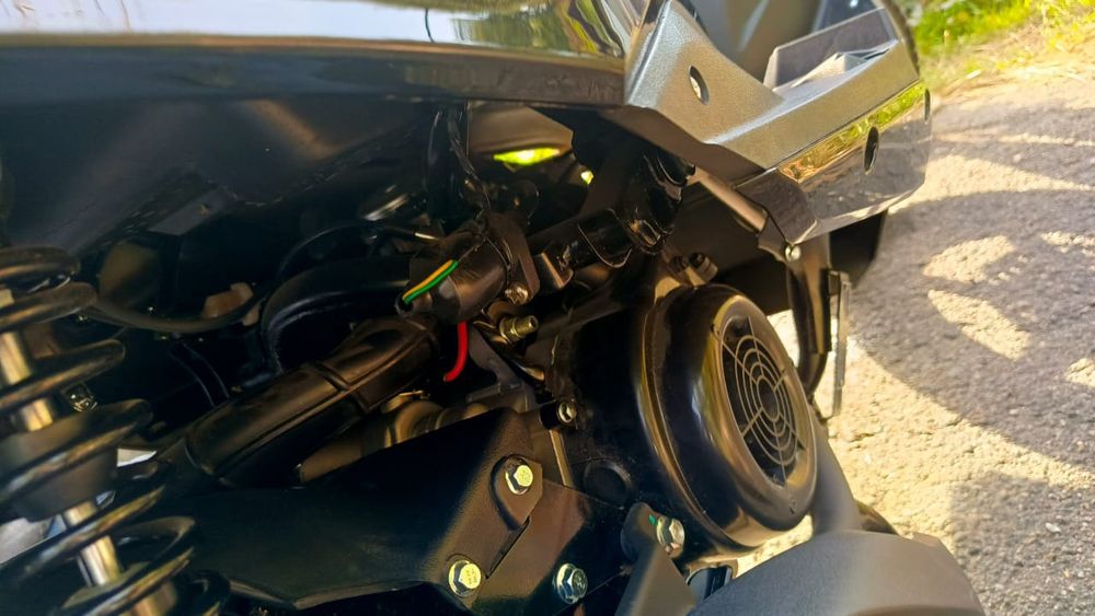 Продам макси скутер